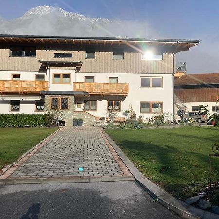 Gaestehaus Koell Roppen ภายนอก รูปภาพ